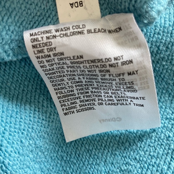 UNIQLO UT Disney School Days in Disneyville Hoodie Size L - Picture 11 of 12